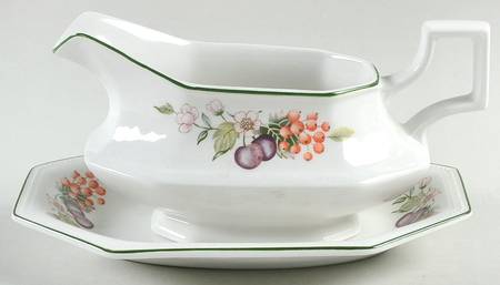 Fresh Fruit Gravy Boat & Underplate/Relish