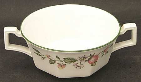 Fresh Fruit Flat Cream Soup Bowl