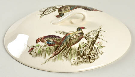 Game Birds Cream Lid for Round Vegetable