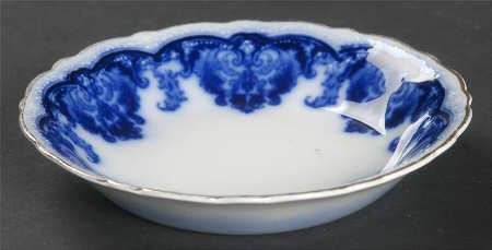 Georgia (Flow Blue, Gold Trim) Fruit/Dessert (Sauce) Bowl