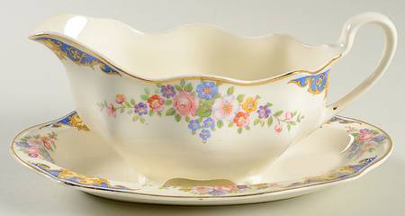 Glencoe Gravy Boat & Underplate