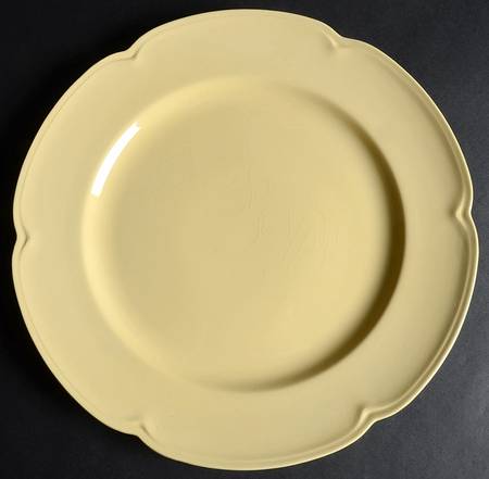 Goldendawn 12" Chop Plate (Round Platter)