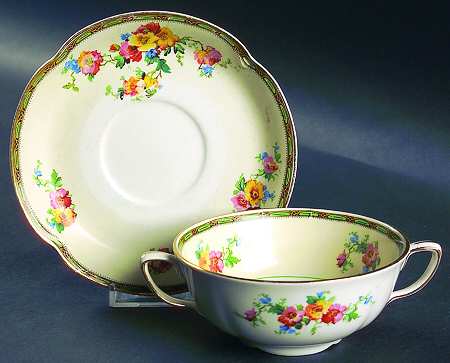 The Grafton Footed Cream Soup Bowl & Saucer Set