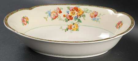 The Grafton 9" Oval Vegetable Bowl