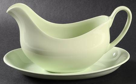 Green Cloud Gravy Boat with Attached Underplate