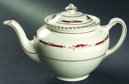Guildford Maroon Teapot & Lid