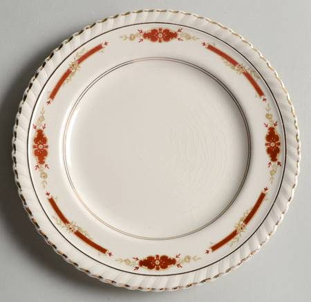 Guildford Maroon Dessert/Pie Plate