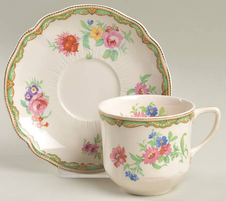 Hanford Flat Cup & Saucer Set