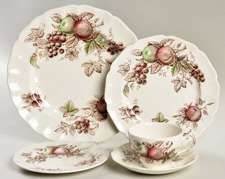 Harvest Time Brown Multicolor 40  Piece Estate Set