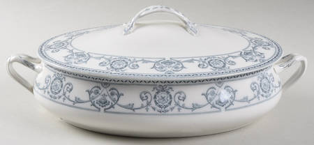 Haverhill No Gold Oval Covered Vegetable