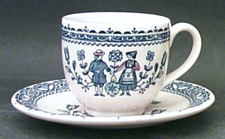 Hearts & Flowers Smooth Footed Demitasse Cup & Saucer Set