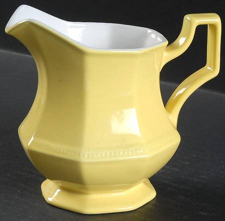 Heritage Yellow Creamer