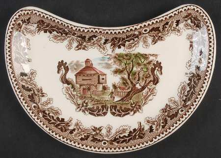 Historic America Brown Multicolor Crescent Salad Plate