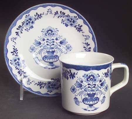 Holland Blue Scenes Flat Cup & Saucer Set