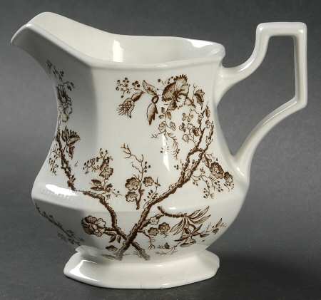 Hyde Park Brown (Heritage) Creamer
