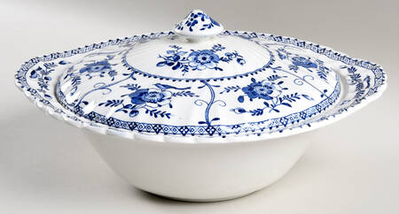 Indies Blue Round Covered Vegetable
