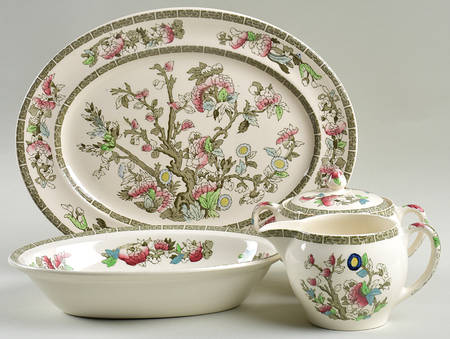 Indian Tree (Green Key, Cream-Off White) 5 Piece Hostess Set