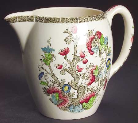 Indian Tree (Green Key, Cream-Off White) 24 Oz Pitcher