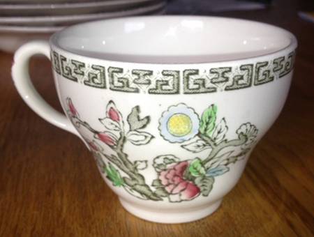 Indian Tree (Green Key, Cream-Off White) Flat Cup