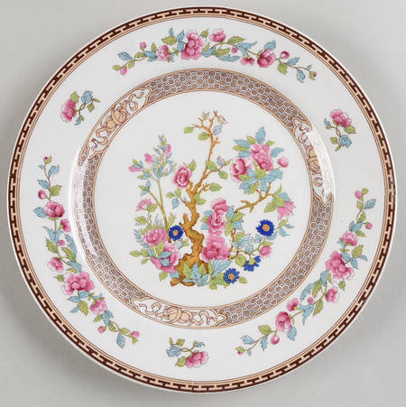 Indian Tree (Brown Key, White) Luncheon Plate