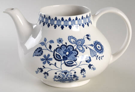 Jamestown Blue (Tan Background) Teapot No Lid