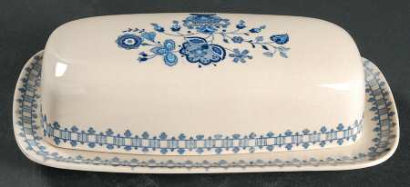 Jamestown Blue (Tan Background) 1/4 Lb Covered Butter