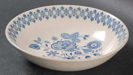 Jamestown Blue (Tan Background) Fruit/Dessert (Sauce) Bowl