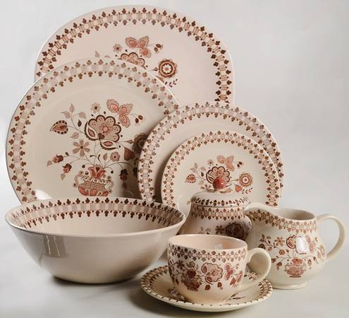 Jamestown Brown 45 Piece Starter Set