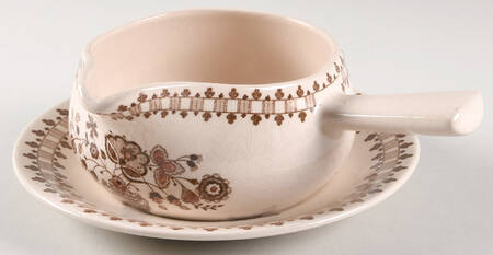 Jamestown Brown Gravy Boat with Attached Underplate