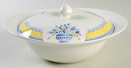 Jardiniere Yellow Round Covered Vegetable