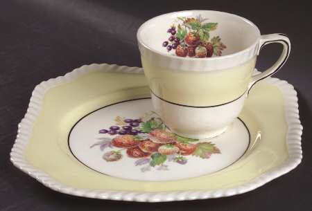 California Snack Plate & Cup Set