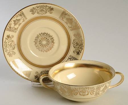 JB10 (Gold) Flat Cream Soup Bowl & Saucer Set