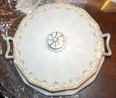 JB105 Round Covered Vegetable