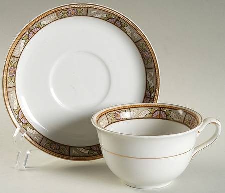 JB130 Flat Cup & Saucer Set