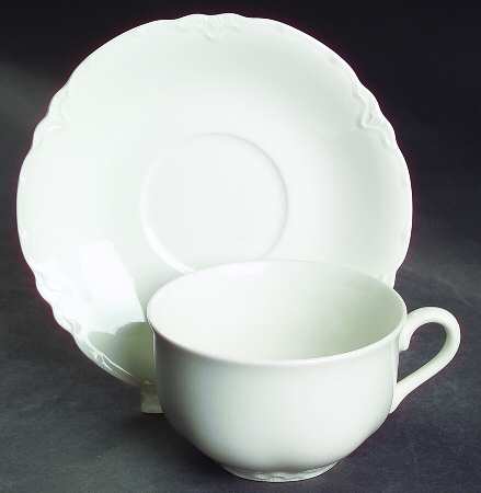 JB133 Flat Cup & Saucer Set