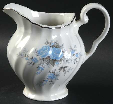 JB139 Creamer