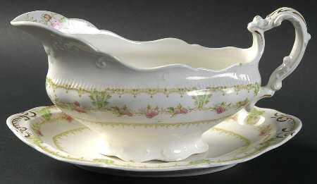JB147 Gravy Boat & Underplate