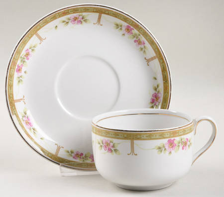 JB167 Flat Cup & Saucer Set