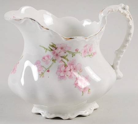 JB179 Creamer