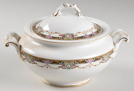 JB183 Sugar Bowl & Lid