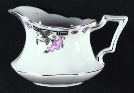 JB197 Creamer