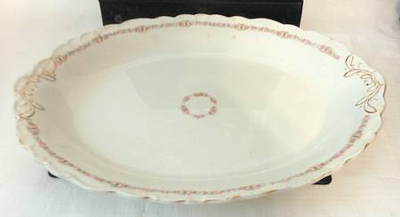 JB203 16" Oval Serving Platter