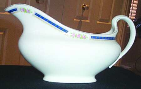 JB205 Gravy Boat