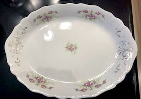 JB23 10" Oval Serving Platter