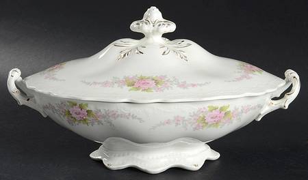 JB232 Oval Covered Vegetable