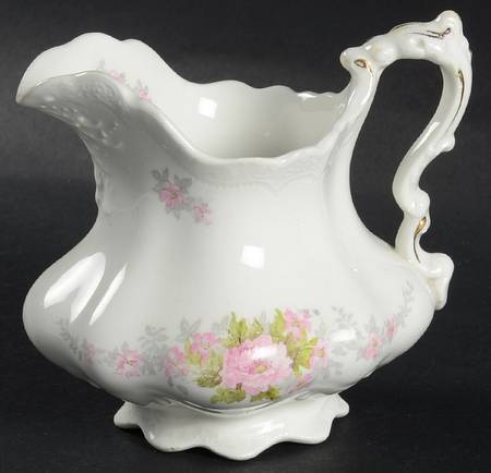 JB232 Creamer