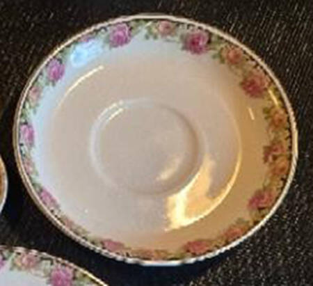JB233 Saucer