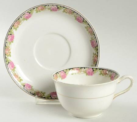 JB233 Flat Cup & Saucer Set