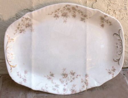 JB246 12" Oval Serving Platter