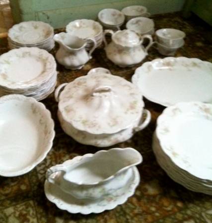 JB251 Round Covered Vegetable